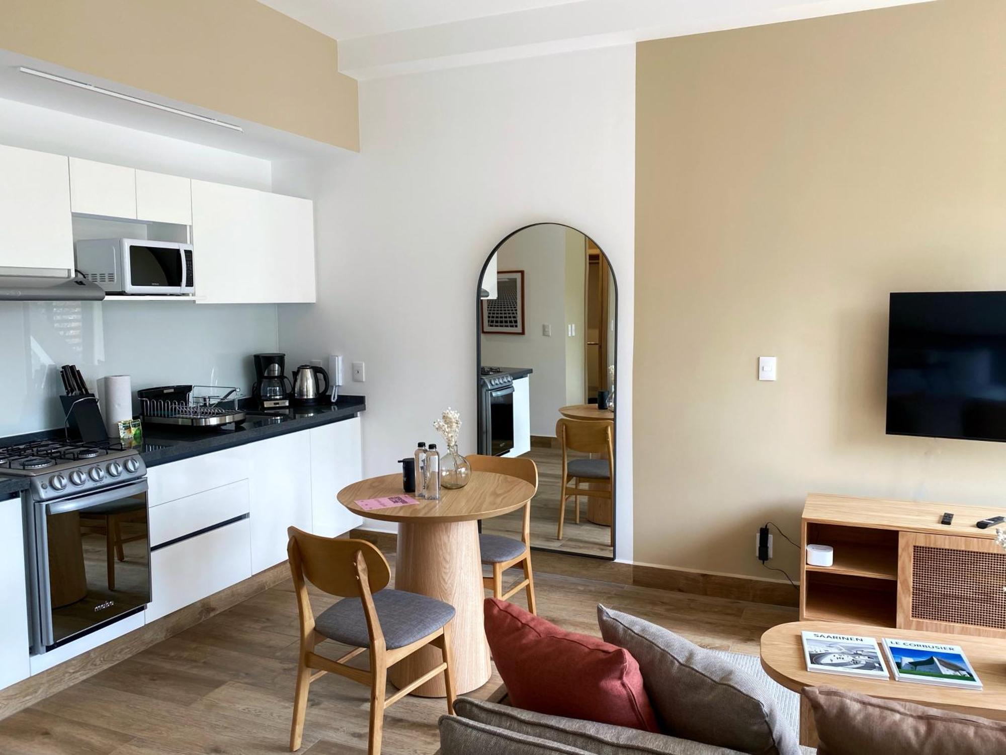 Londres 256 By Wynwood House Aparthotel เม็กซิโกซิตี้ ภายนอก รูปภาพ
